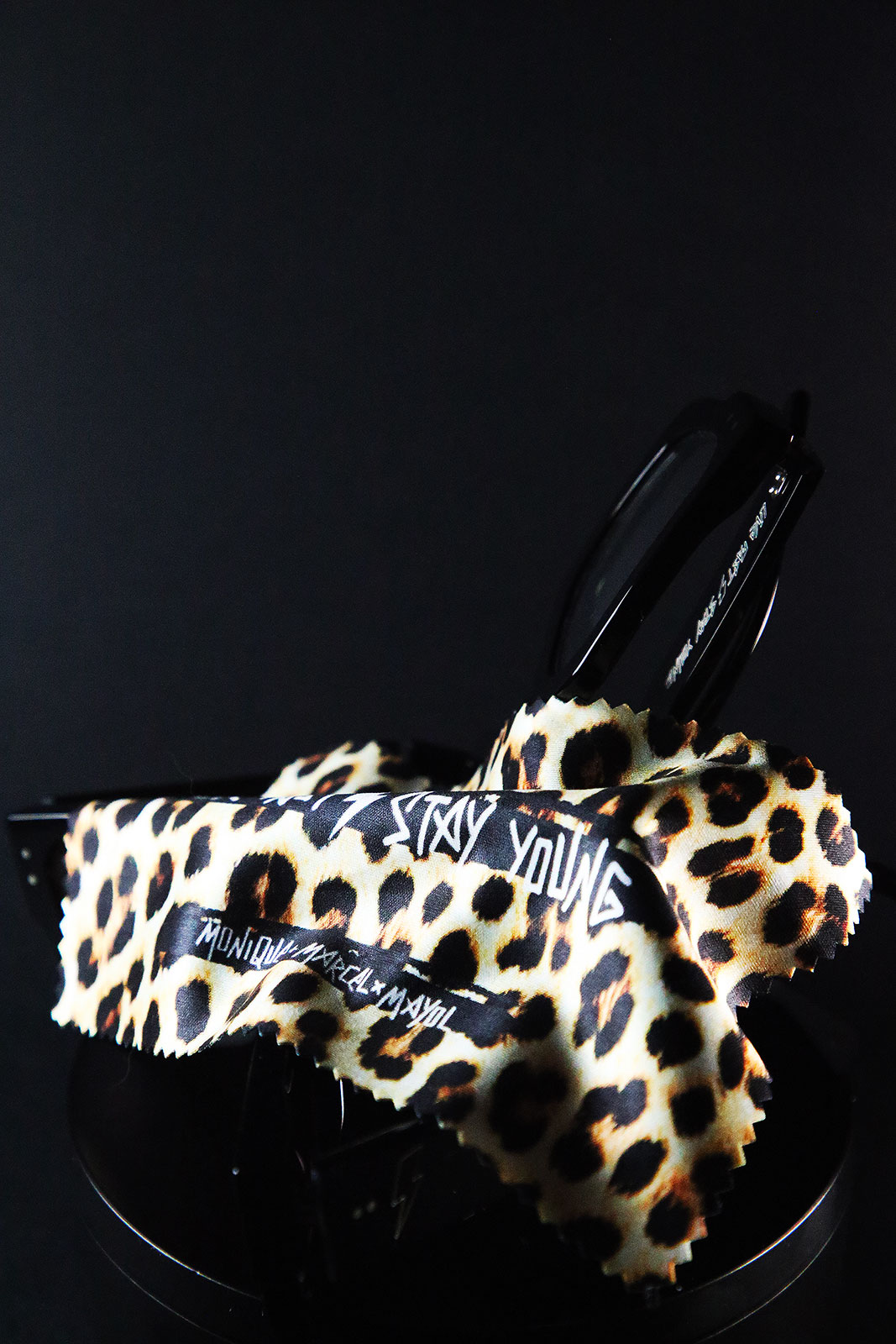 LIVE FAST / STAY YOUNG - MONIQUE+MARCEL X MAYOL