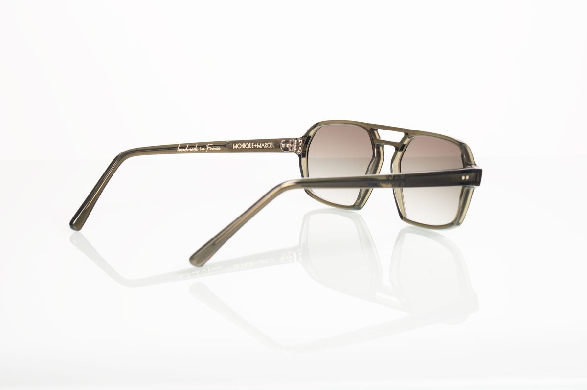 FLY ME TO THE MOON